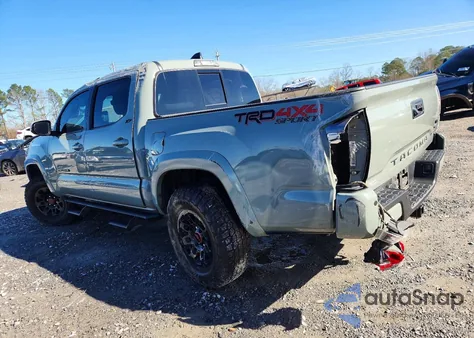 2023 Toyota Tacoma Double Cab z USA, uszkodzony, nr VIN 3TMCZ5AN6PM559442